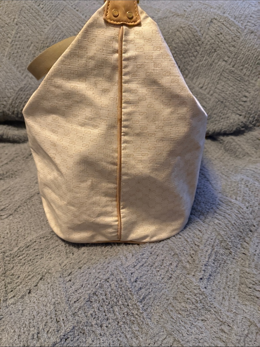 Gucci AUTHENTIC Vintage Micro GG Cream Monogram Duffle Bag. Please see all pics - Picture 5 of 15